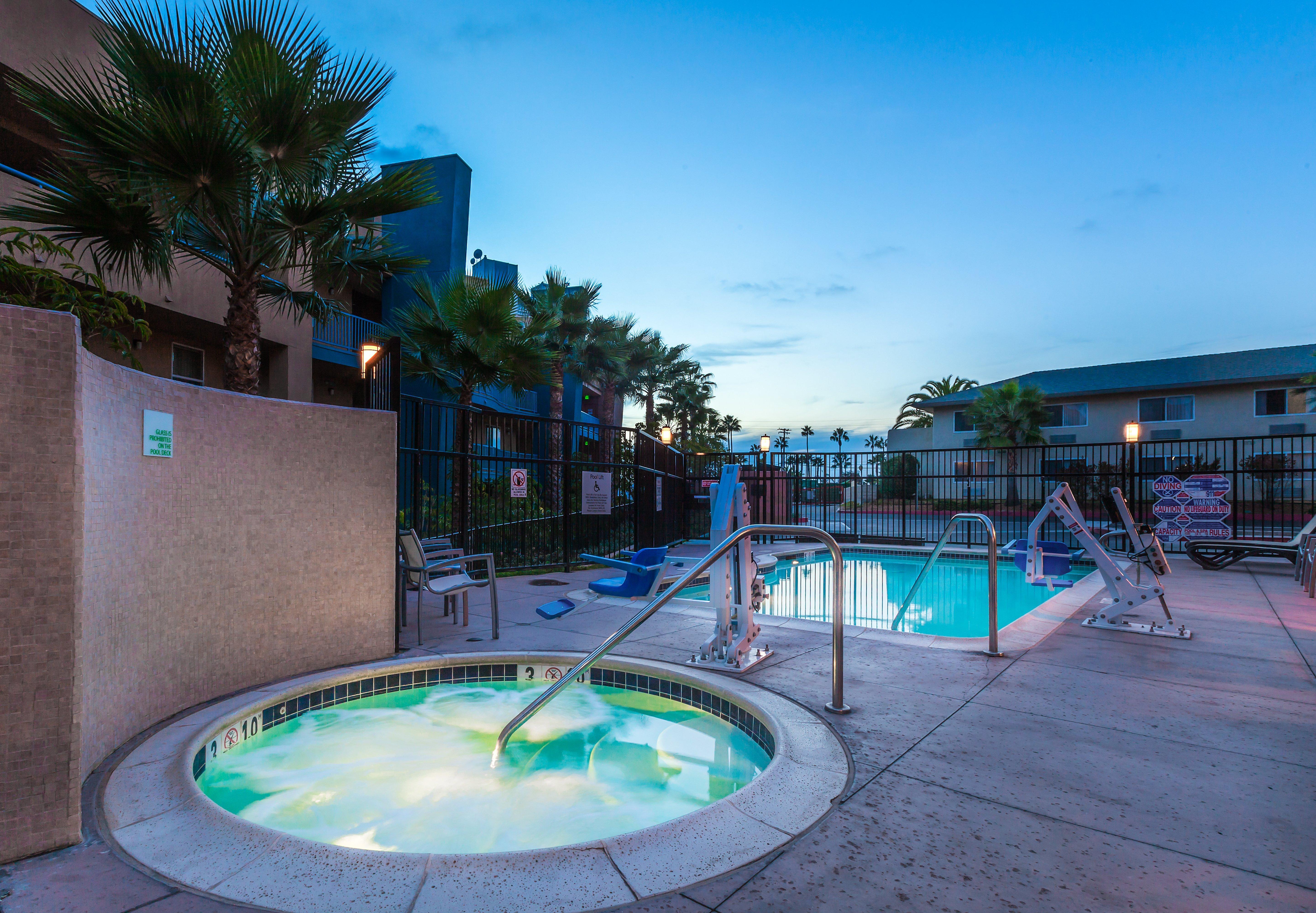 Holiday Inn Oceanside Marina Camp Pendleton By Ihg Екстер'єр фото