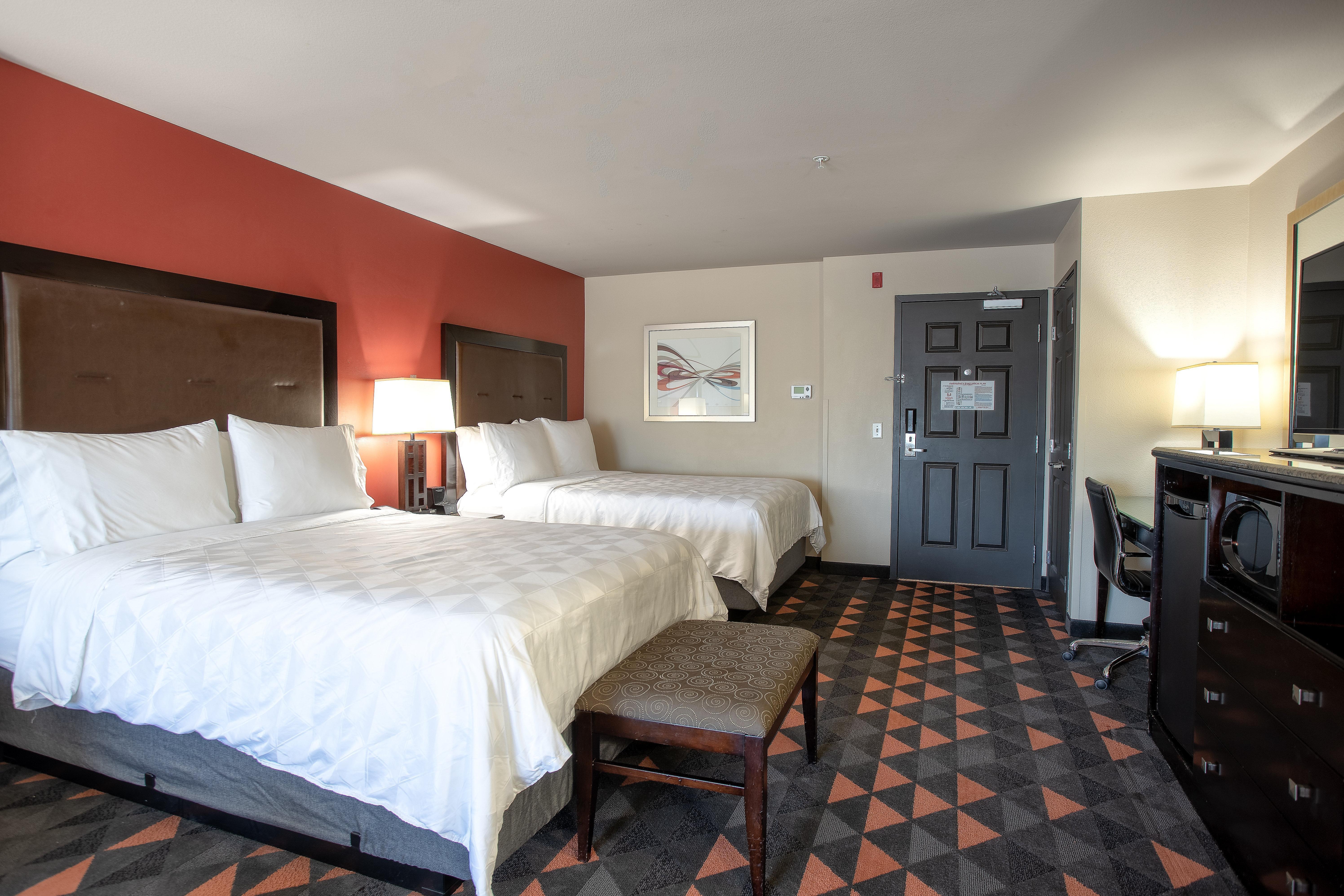 Holiday Inn Oceanside Marina Camp Pendleton By Ihg Екстер'єр фото